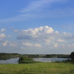 Lacs dans les prairies Canadiennes